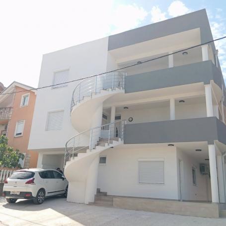 Start of sales of apartments and studios in a new building, Dobra Voda, Bar
