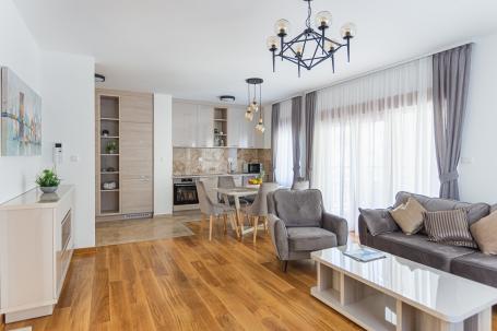Furnished one bedroom apartment with parking in Montenegro - ready to move in and rent