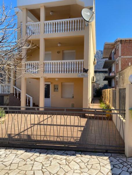 House in the resort area of Dobrye Vody