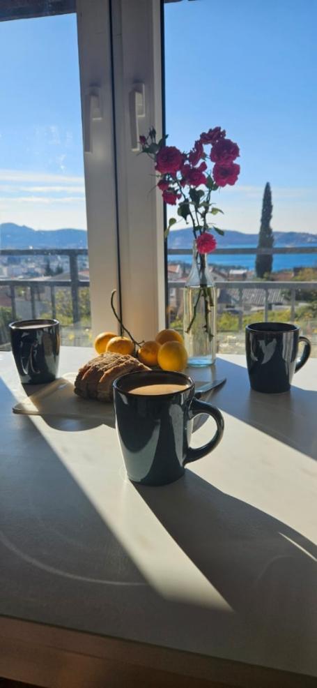 Apartment with sea and mountain views for sale, Shushan, Bar