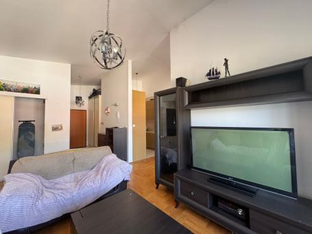 Apartment in the center of Bar with a sea view