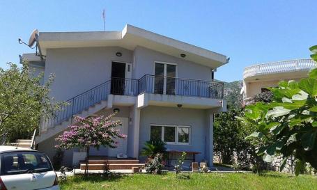 Mini-hotel in Sutomore