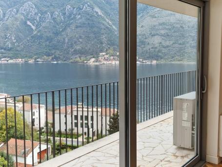 Penthouse on the 1st line in Kotor