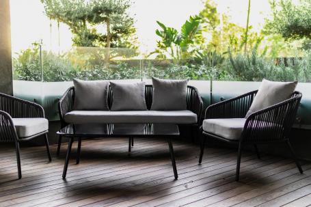 Luxury apartment with private courtyard