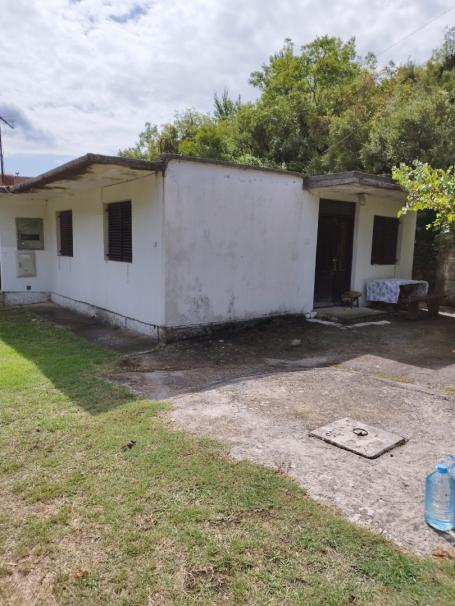 Legal one-story townhouse in Sutomore