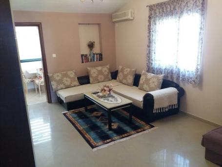 Cozy 1 bedroom apartment on Sveti Stefan with sea views