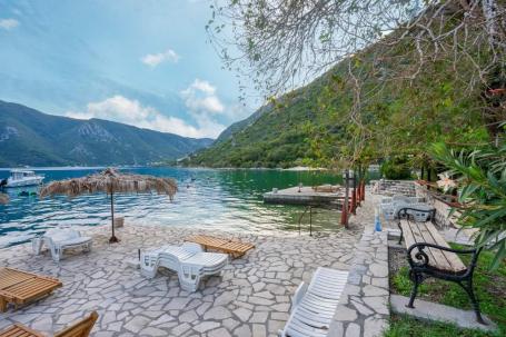 House for sale by the sea, in the Bay of Kotor