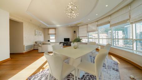 Bright 2-bedroom apartment in a new building in the center of Budva