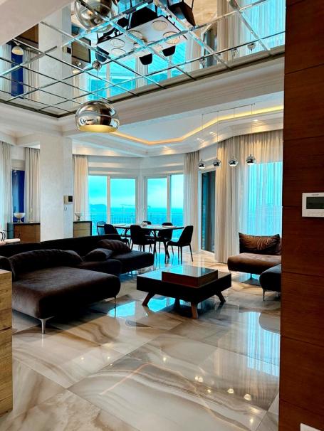 Penthouse in Becici with garage