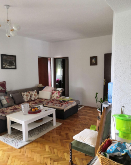House with three apartments in the Shushan area, Bar. 