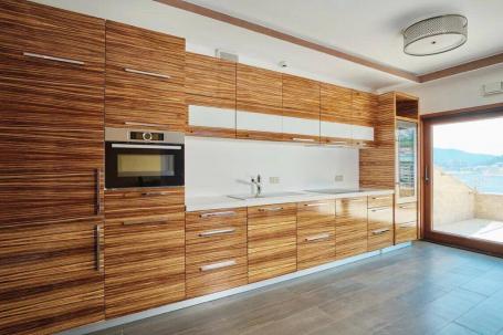 Duplex penthouse in Rafailovici