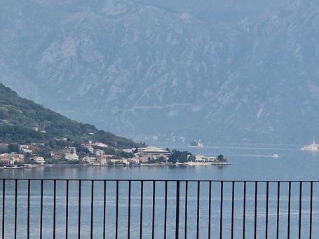 Penthouse in Dobrota