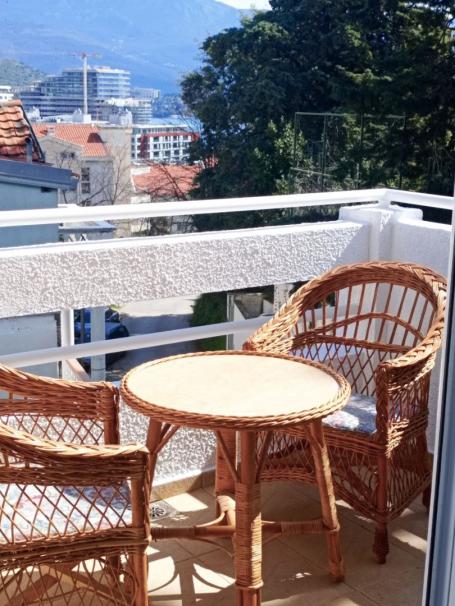 An apartment is offered for sale in Budva, Babin Do district. 