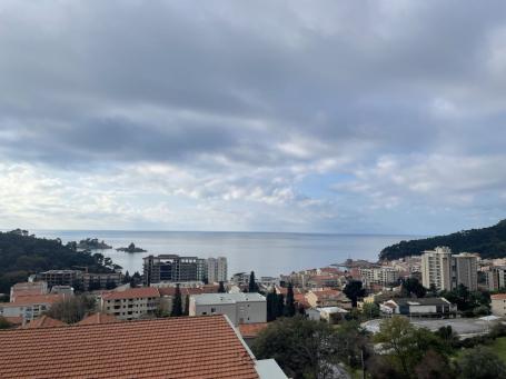 Apartment with 2 bedrooms in Petrovac