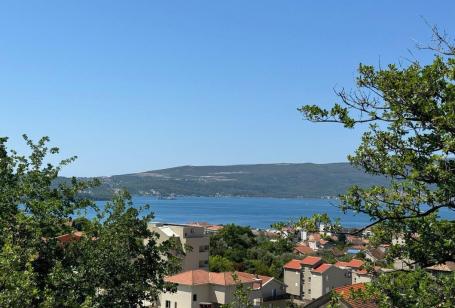 Apartment for sale in Tivat - 300,000 euros