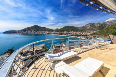 Apartment on an exclusive line in Dukley