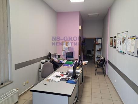 Poslovni prostor na Bulevaru Oslobođenja 37m2