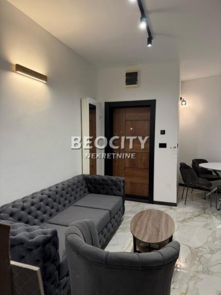 Zvezdara, Cvetkova pijaca, Gospodara Vučića, 2.0, 41m2, 210000EUR