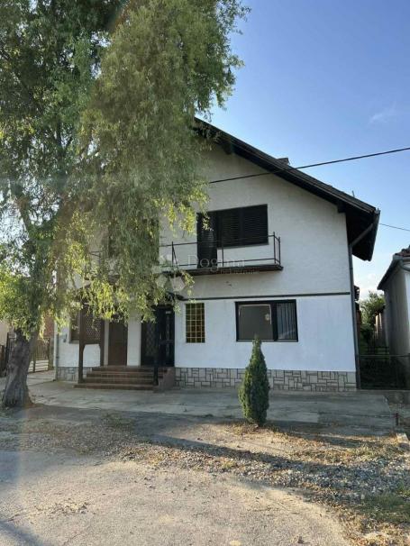 Novi Senkovac – kuća s ugostiteljskim prostorom
