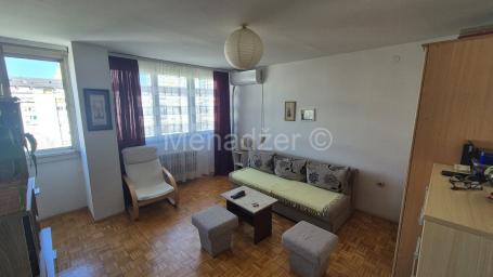 Konjarnik, Olge Alkalaj, 36m2, 1.0 10/12, sredjen, uknjizen