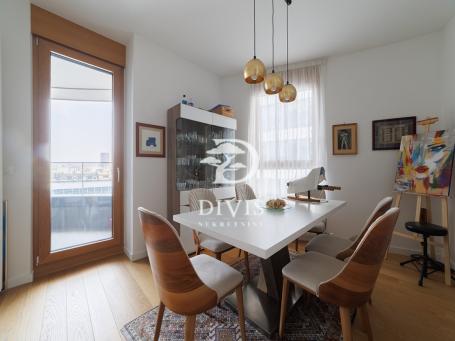 Četvorosoban stan u Skyline kompleksu, 107m2