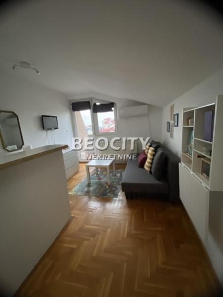 Čukarica, Žarkovo, Spasenovićeva, 0.5, 20m2, 45000EUR
