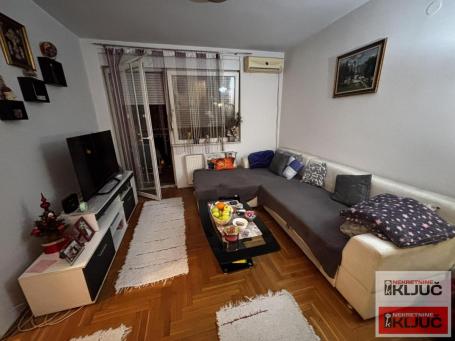 LIMANSKA PIJACA, 60m2, Dvosoban, Namešten