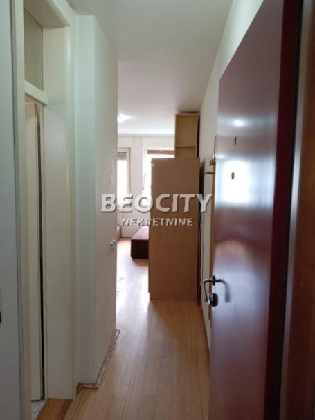 Novi Sad, Bulevar Oslobođenja, Bulevar oslobođenja, 0.5, 22m2, 88000EUR