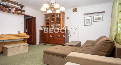 Novi Beograd, Blok 21, HITNA PRODAJA Bulevar Mihajla Pupina, 2.0, 77m2, 195000EUR 57 uknjizeno +20 t