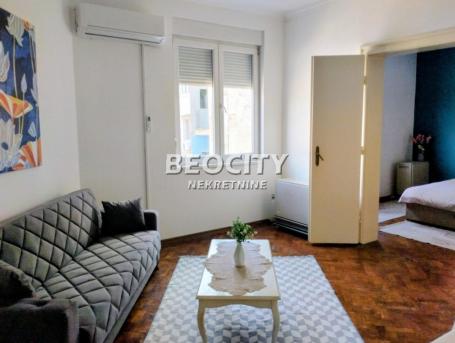 Stari grad, Centar, Bulevar despota Stefana, 2.5, 60m2, 850EUR
