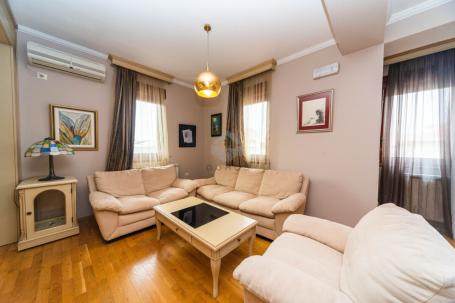 Dvosoban namješten stan 58m2, Centar - Podgorica