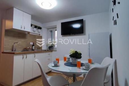 Kaštel Stari, jednosoban stan za najam u blizini mora