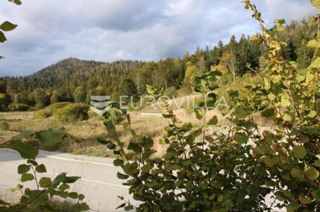 Fužine, predivan ravan teren 1107 m², blizini jezera Bajer