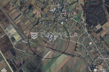 Križ, Poduzetnička zona, zemljište 20.000 m²
