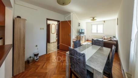 Odlična kuća sa velikim potencijalom 183m2, Sunčana (Medaković) padina 
