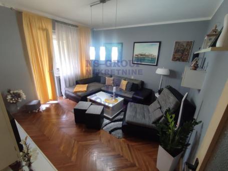 Dvosoban stan na Grbavici 52m2