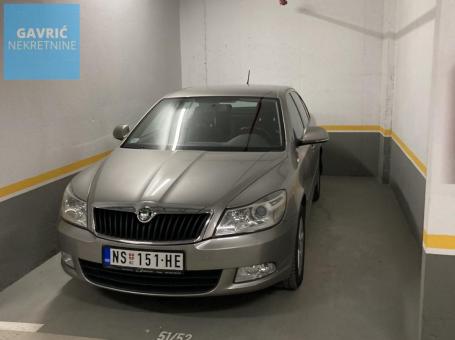 Izdavanje, Garaža, 15m2 , Bulevar Evrope