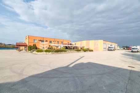 Rugvica, poslovni kompleks površine 2.970 m² na zemljištu od 24.545 m²
