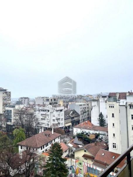 Zmaja od Noćaja, Studentski trg, Stari grad ID#9245