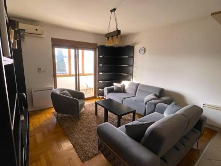 Jednosoban namješten stan, 50m2, City kvart, Podgorica