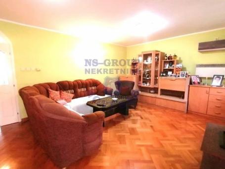Kuća na Adicama 263m2