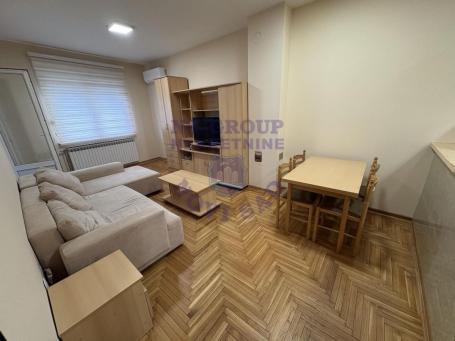 Top lokacija. Retko u ponudi. Odličan namešten uknjižen stan u Branislava Nušića