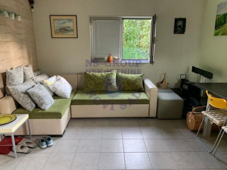 Kuca na Ribnjaku 30m2