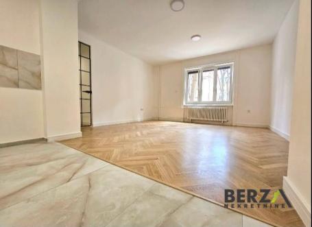 KOMPLETNO RENOVIRAN ČETVOROSOBAN STAN, TOP LOKACIJA! - STARI GRAD