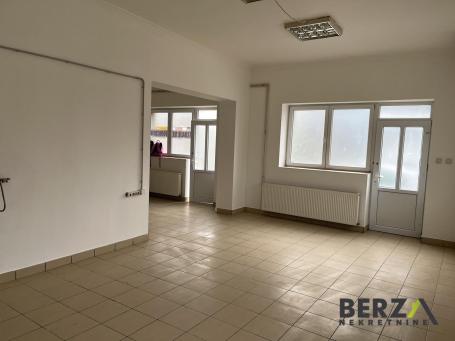  ULIČNI LOKAL U KUĆI, SALAJKA
