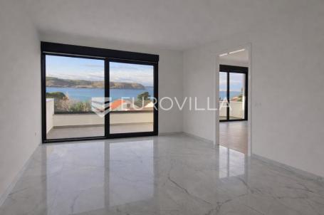 Zadar, Rtina, trosoban stan u novogradnji, 100 m od mora, pogled, bazen