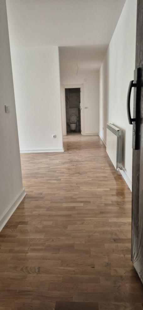 ZEMUN BATAJNICA 65m2 , T ,149500e