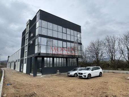 Nov kancelarisko-magacinski prostor u blizini naplatne rampe Istok