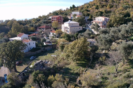 Plac Šušanj, Peranovići
