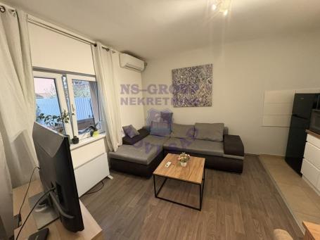 Dvosoban stan na granici Telepa i Adica 38m2